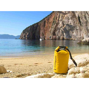 Protect your valuable or delicate items from all the elements with the OverBoard 20 Litre Dry Tube. Perfect for any activities involving water, dirt or sand.  Thanks to welded seams and the Fold Seal System, this dry bag is 100% waterproof, suitable for q
